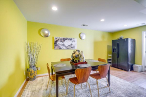 20 Mi to Downtown DC Pet-Friendly Lorton Apt!